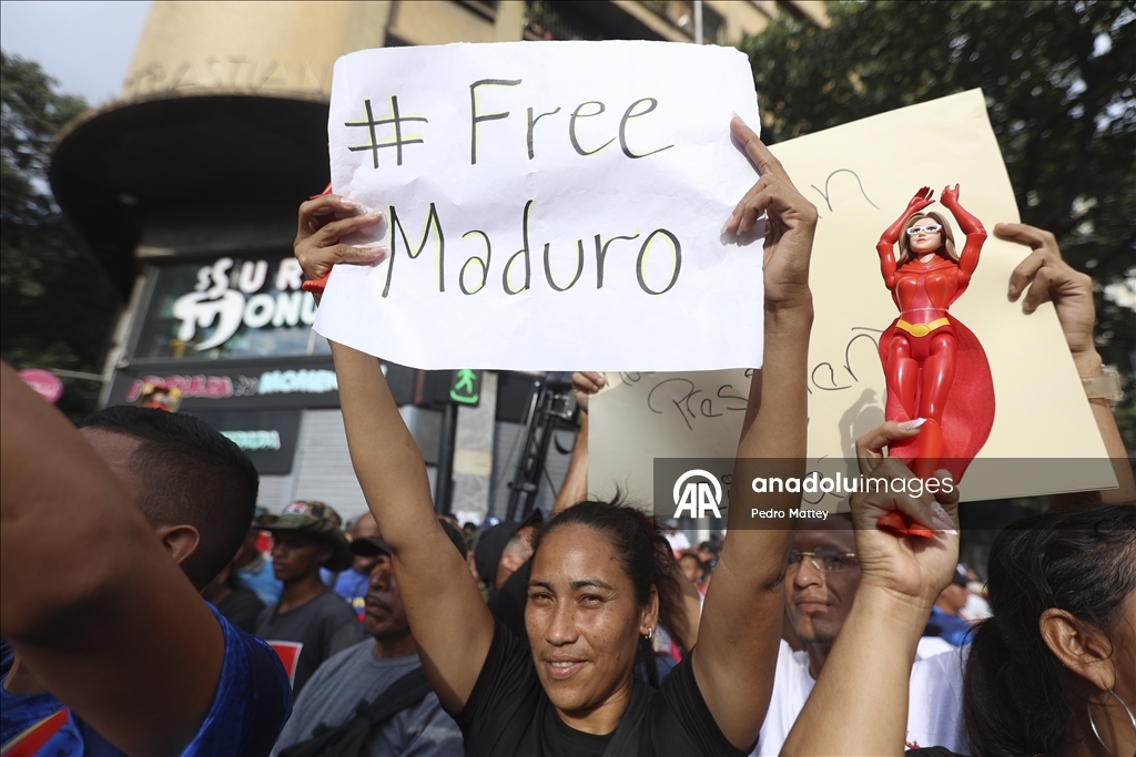 Жители Каракаса протестуют против захвата военными США президента Венесуэлы
