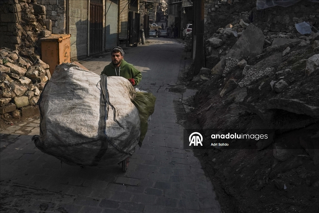 Сирийский Алеппо хранит следы войны