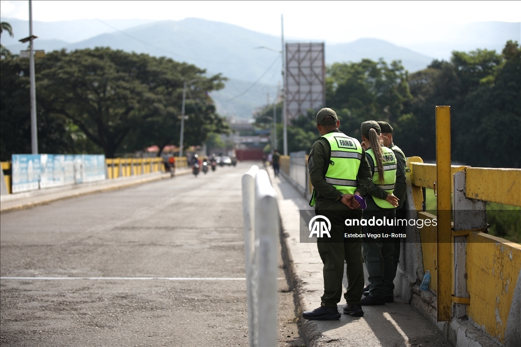 Граница Колумбии и Венесуэлы остается закрытой по соображениям безопасности