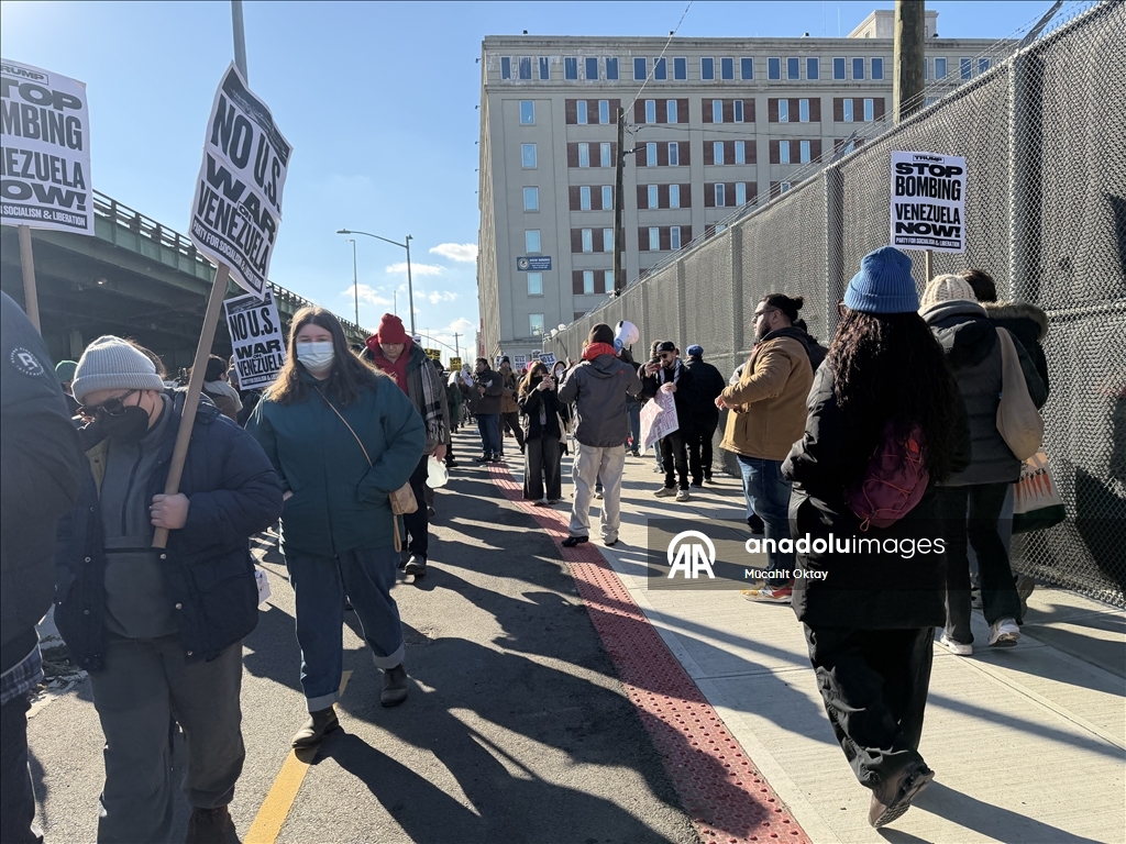 احتجاجات في نيويورك على احتجاز الولايات المتحدة الرئيس الفنزويلي
