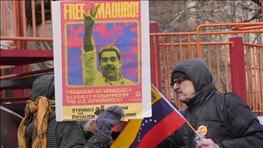 Maduro’nun hakim karşısına çıktığı federal mahkeme önünde gösteri