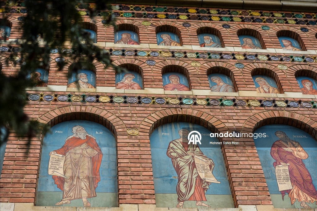 Яссы - крупный культурный и религиозный центр Румынии