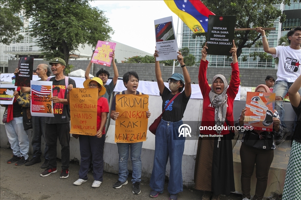 Cakarta'da ABD karşıtı gösteri