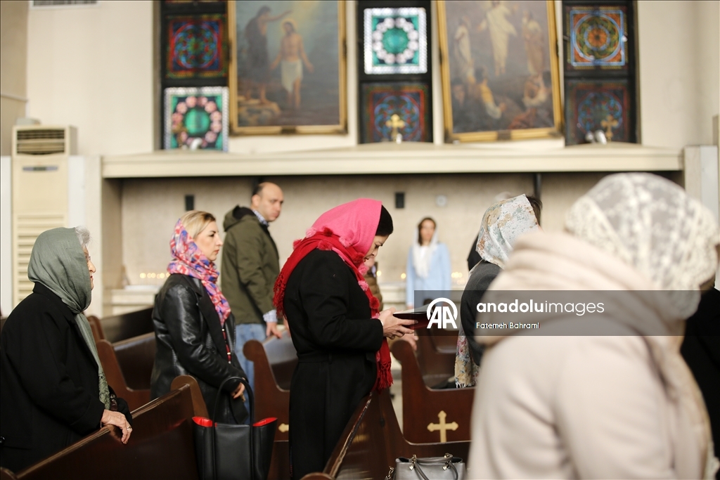 Православные христиане в Тегеране приняли участие в рождественском богослужении
