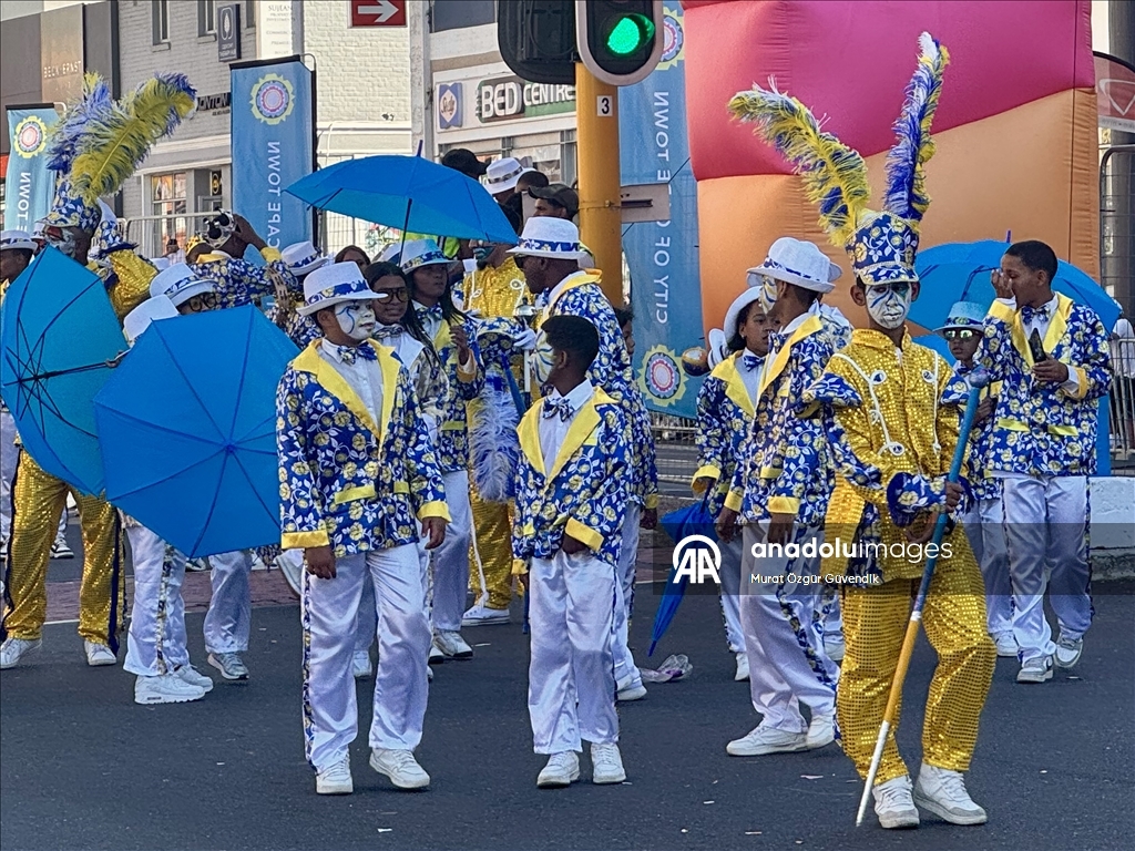 Яркая традиция на пути от рабства к свободе в Южной Африке: карнавал Kaapse Klopse