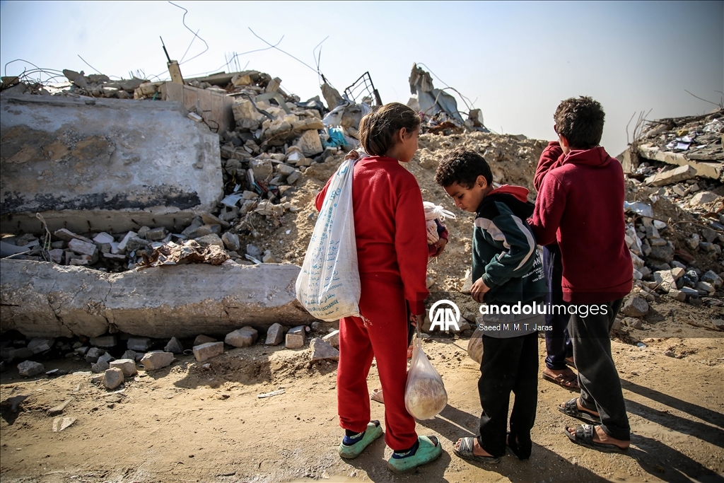 Повседневная жизнь в Джабалии превратилась в руины из-за атак Израиля