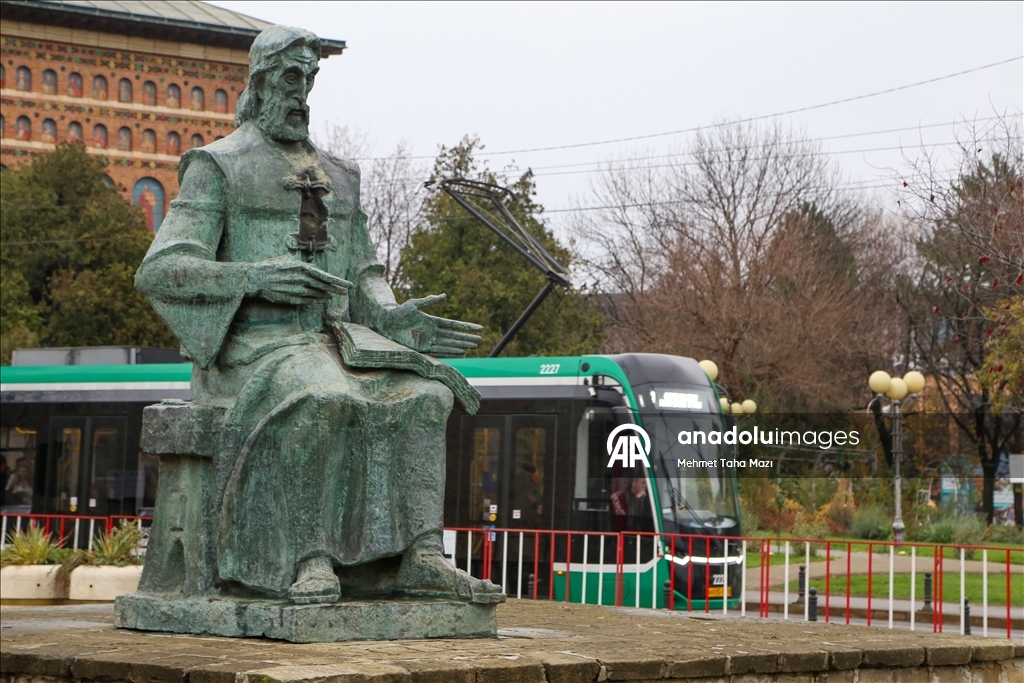 Яссы - крупный культурный и религиозный центр Румынии