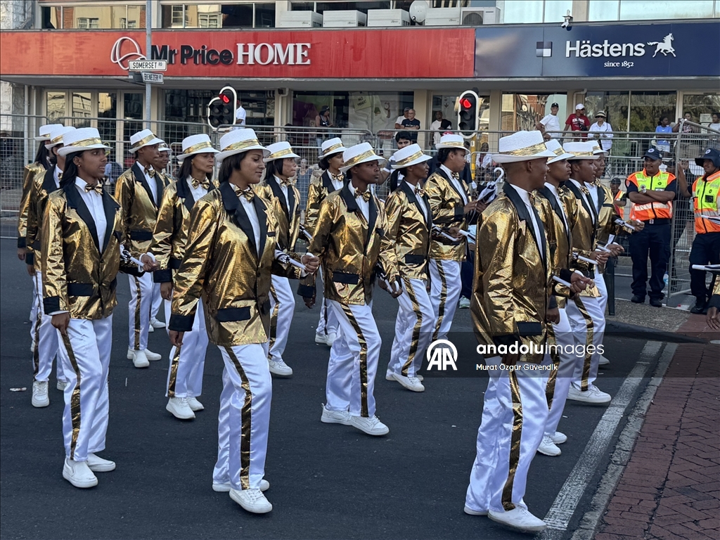 Яркая традиция на пути от рабства к свободе в Южной Африке: карнавал Kaapse Klopse