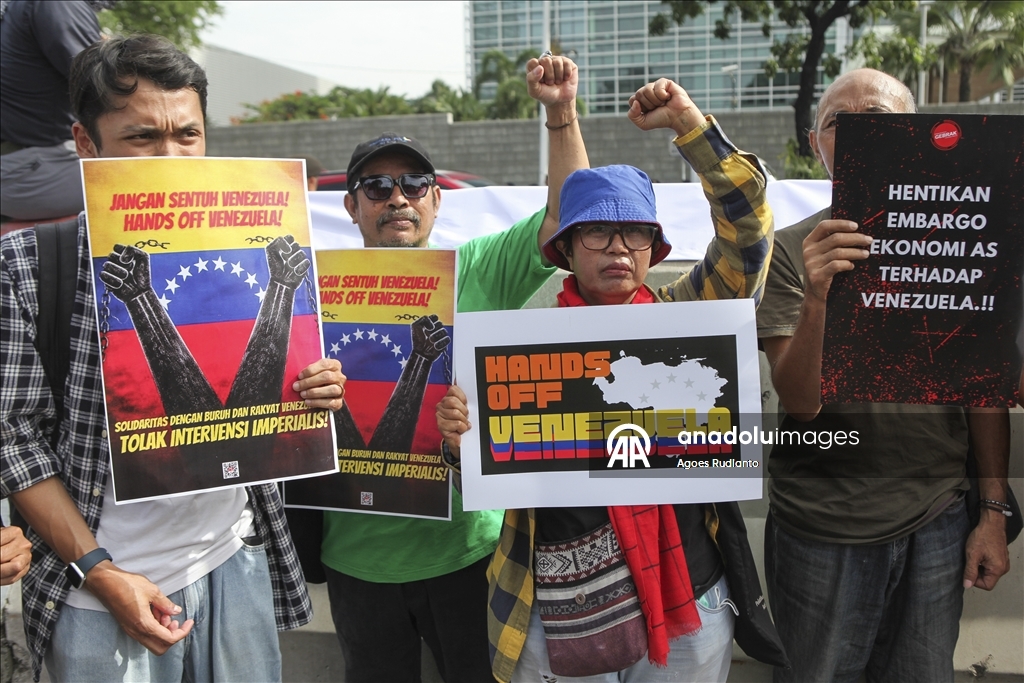 Cakarta'da ABD karşıtı gösteri