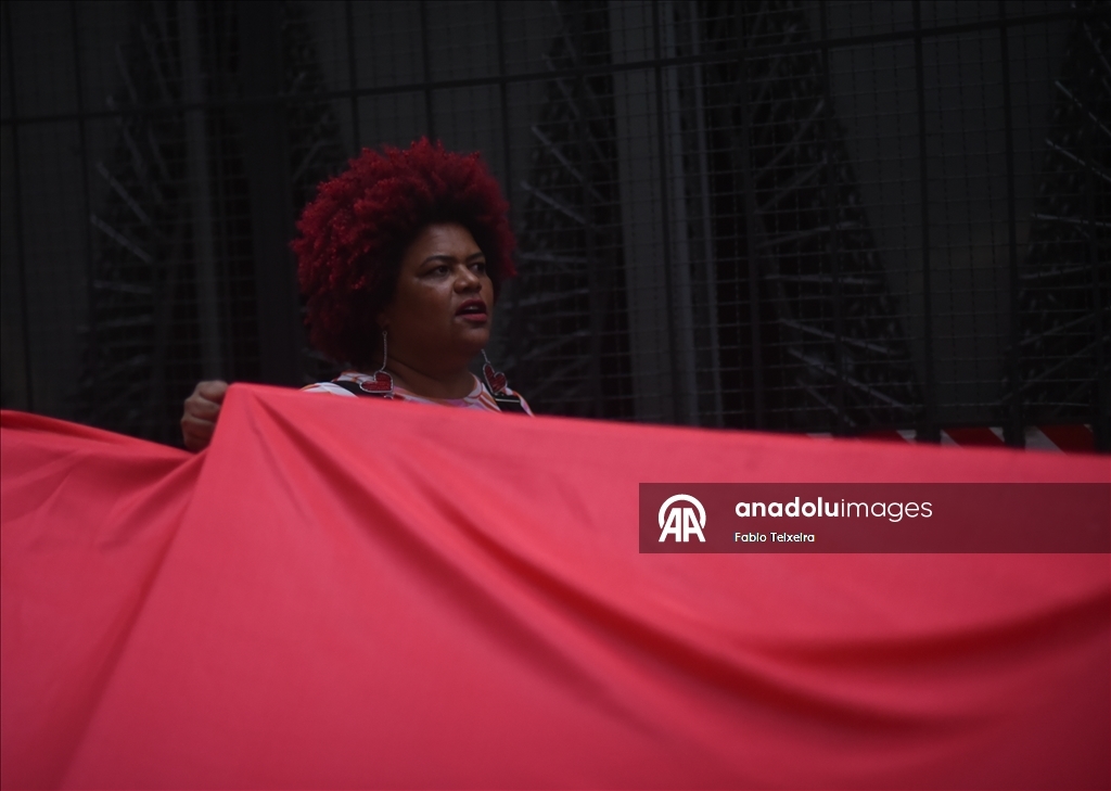 Brezilya'da ABD'nin Venezuela'ya askeri müdahalesi protesto edildi 