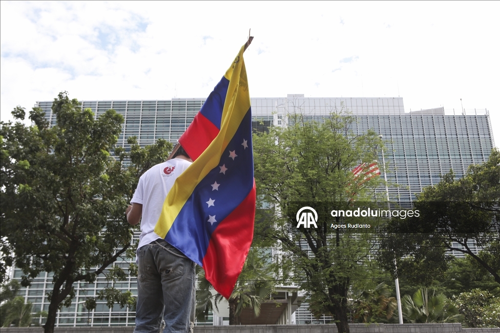 Cakarta'da ABD karşıtı gösteri