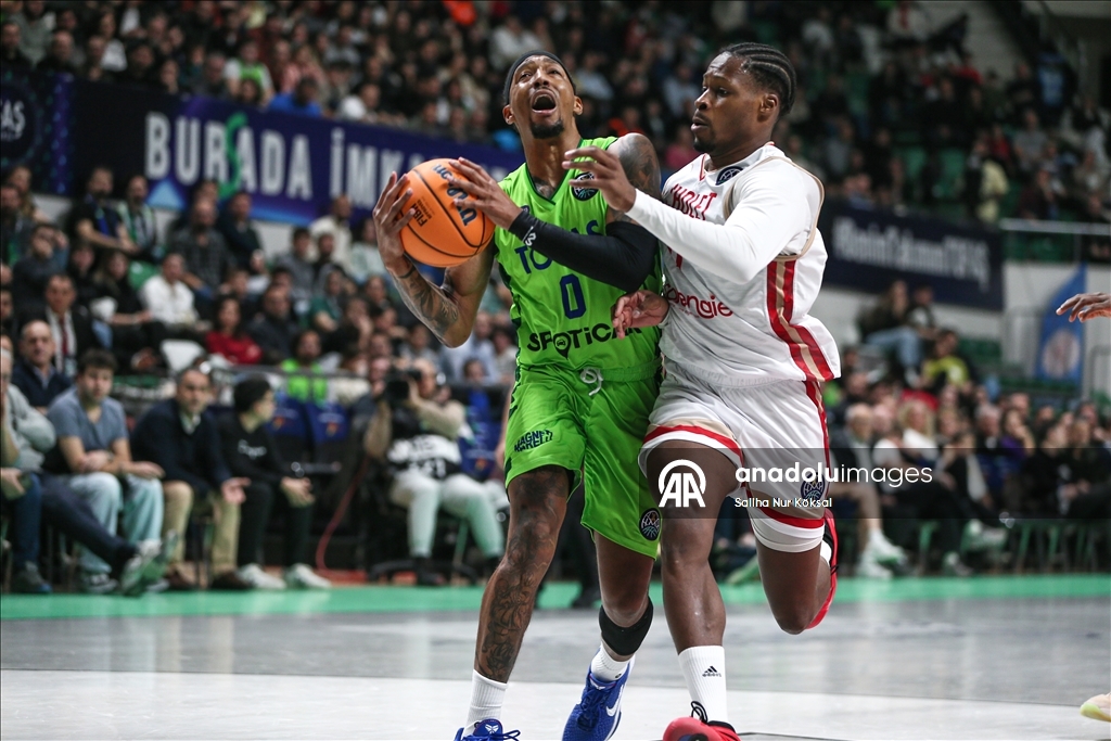 TOFAS v Cholet Basket - FIBA Basketball Champions League