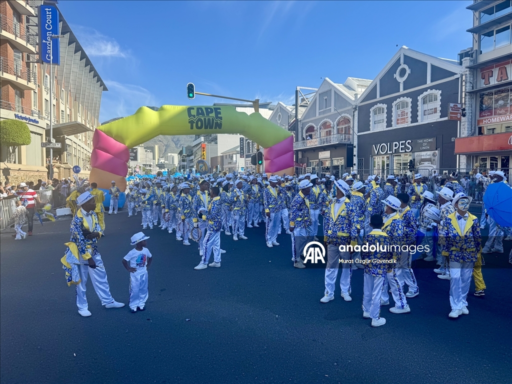 Яркая традиция на пути от рабства к свободе в Южной Африке: карнавал Kaapse Klopse