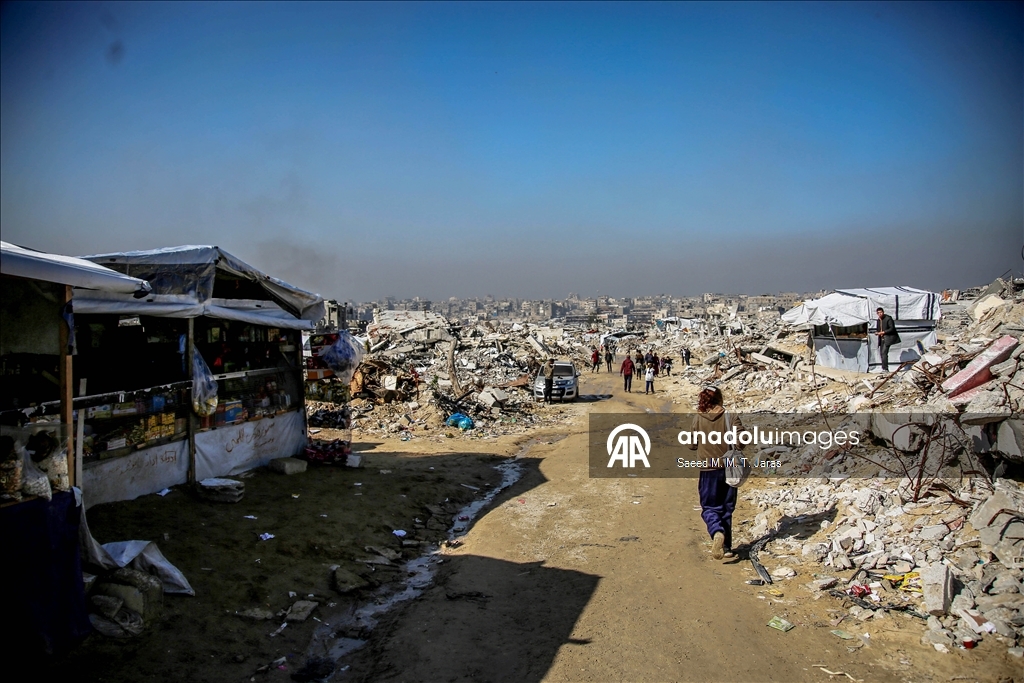 Повседневная жизнь в Джабалии превратилась в руины из-за атак Израиля