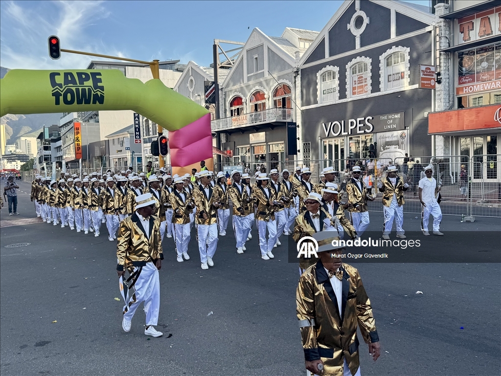 Яркая традиция на пути от рабства к свободе в Южной Африке: карнавал Kaapse Klopse