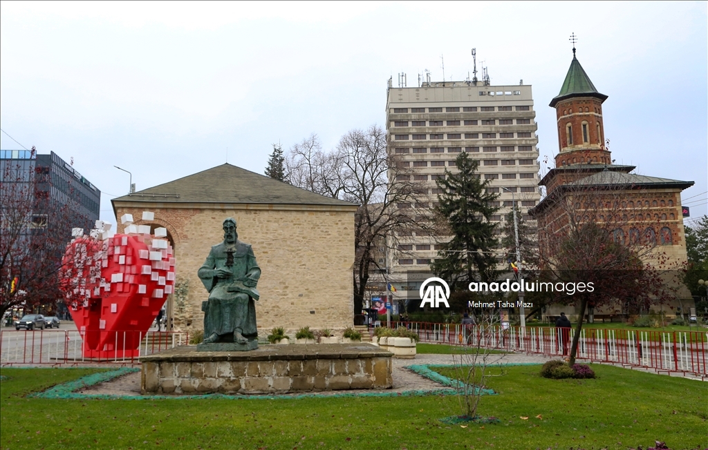 Яссы - крупный культурный и религиозный центр Румынии