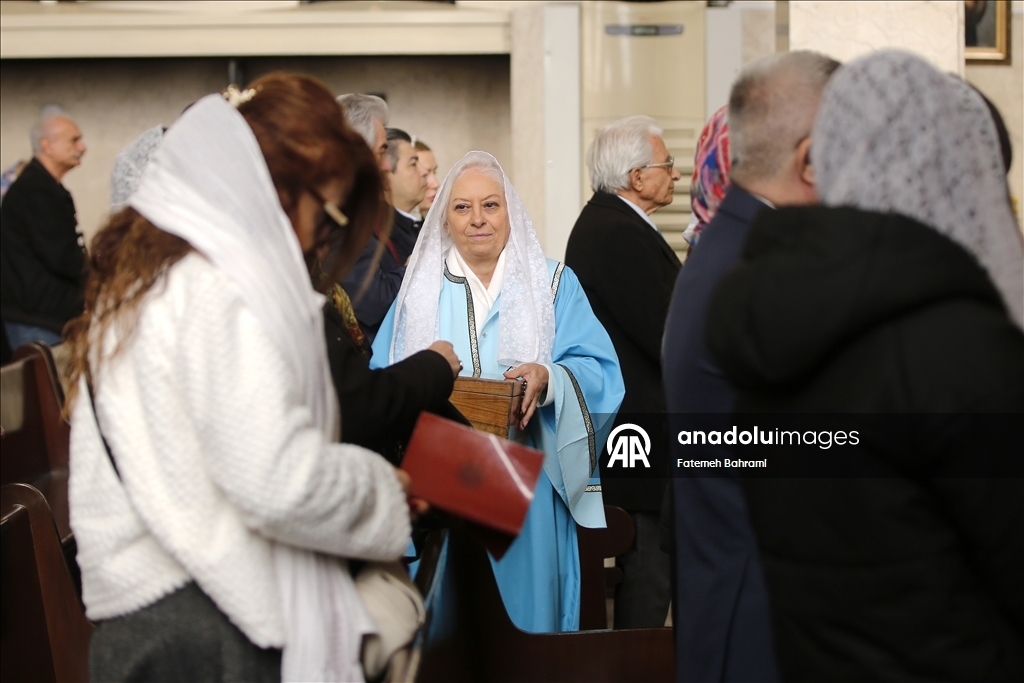 Православные христиане в Тегеране приняли участие в рождественском богослужении