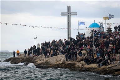 В греческом Пирее празднуют Богоявление