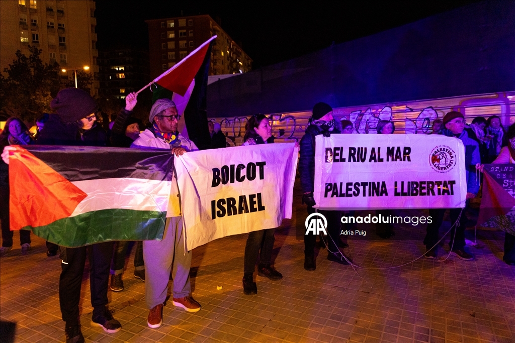 В Барселоне перед матчем Евролиги прошла акция в поддержку Палестины