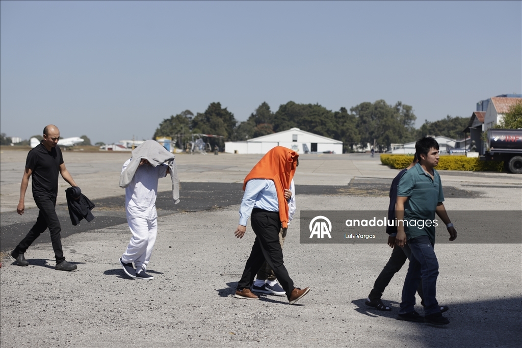 Депортированные из США мигранты вернулись в Гватемалу