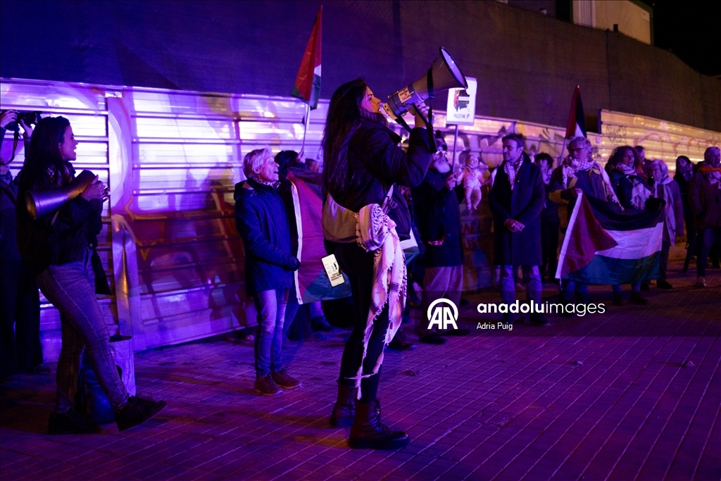 В Барселоне перед матчем Евролиги прошла акция в поддержку Палестины