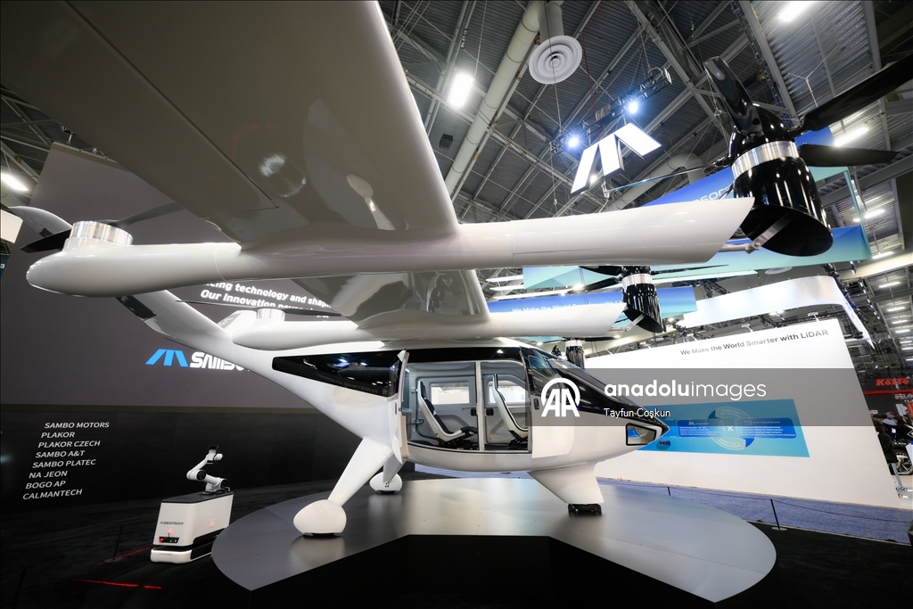 Teknoloji dünyasının en büyük buluşmalarından "CES 2026" Las Vegas'ta başladı