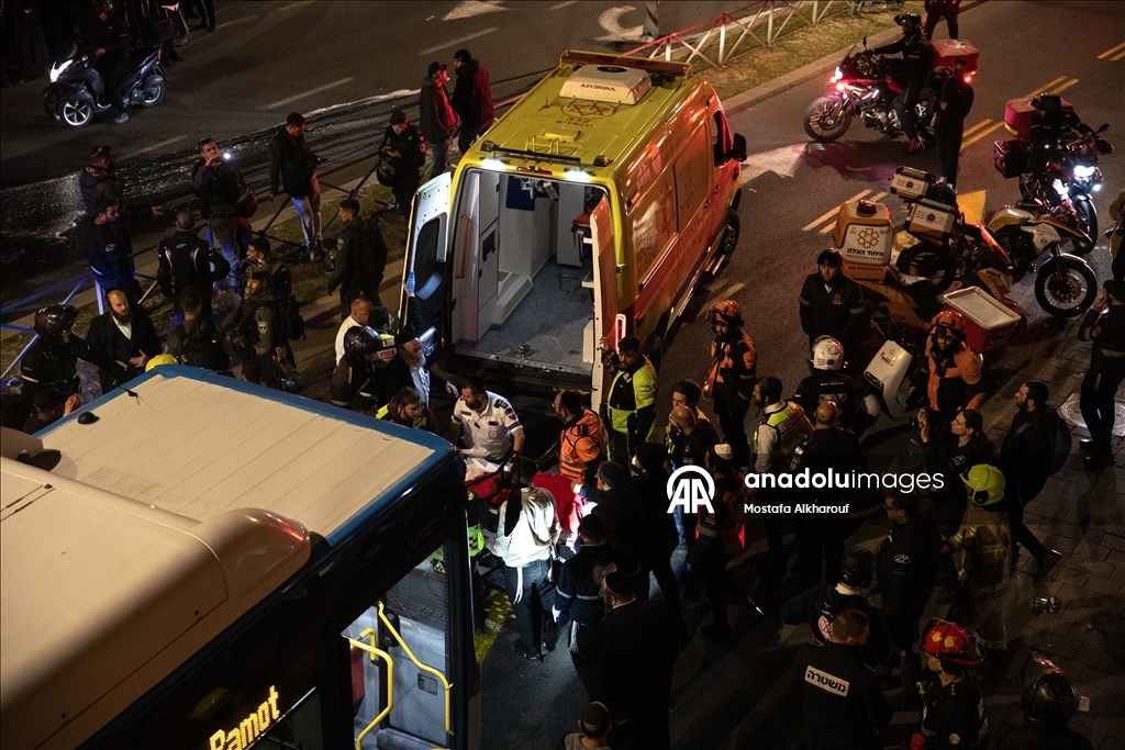 В Иерусалиме во время антивоенной акции протеста харедим автобус въехал в толпу, есть погибший