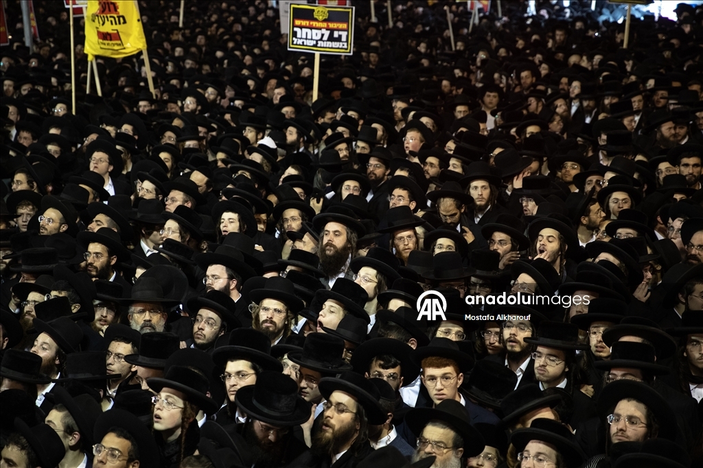 В Иерусалиме во время антивоенной акции протеста харедим автобус въехал в толпу, есть погибший