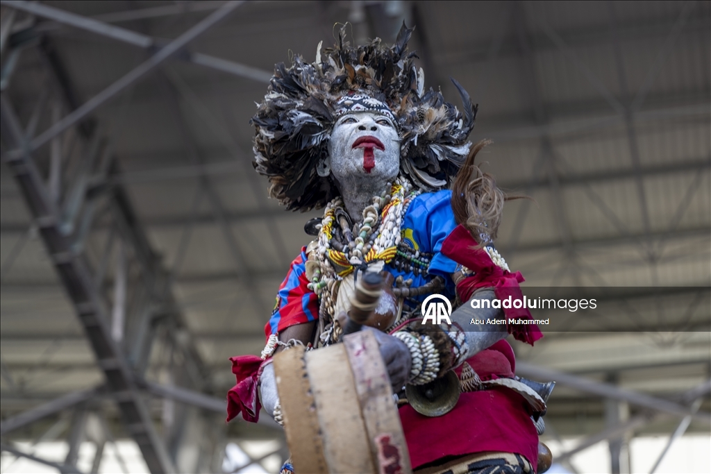 جماهير مغربية تشارك الجزائريين فرحة التأهل لربع نهائي كأس إفريقيا