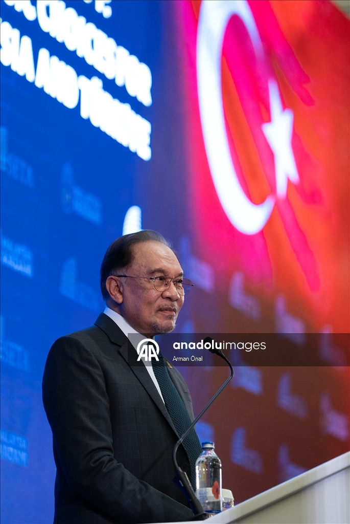 В Турции при поддержке SETA состоялась конференция «Смещение силы: стратегические выборы для Малайзии и Турции»