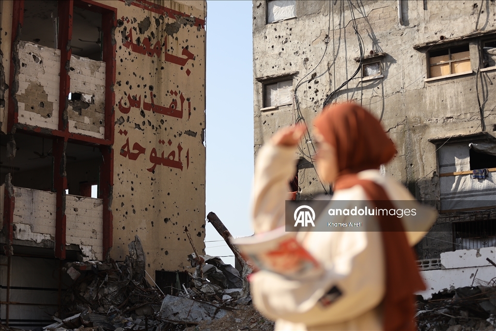 Palestinian student seeks scholarship after excelling academically despite difficult conditions in Gaza