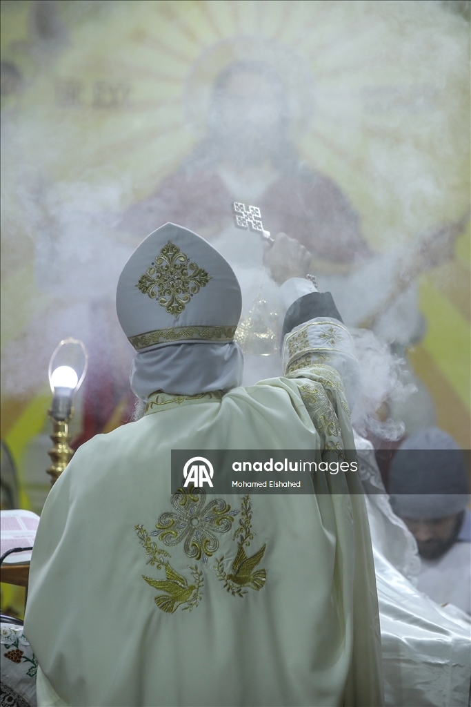 قداس عيد الميلاد في دير القديس سمعان الخراز