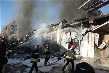 На фабрике по производству картофельных чипсов на дороге Эрбиль-Пирмам на севере Ирака произошел крупный пожар