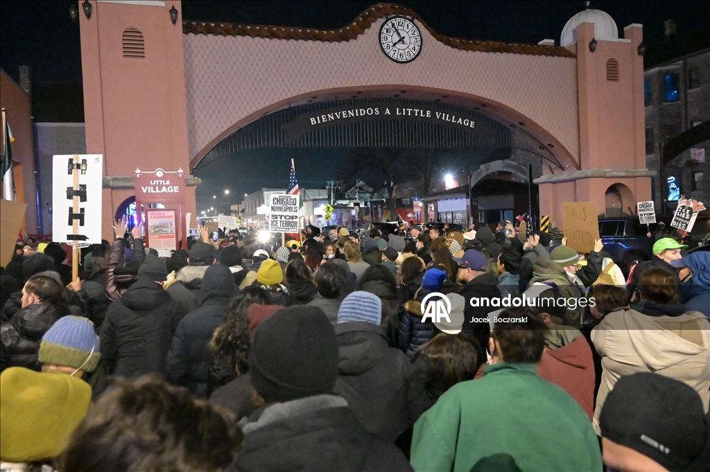 ICE polisi tarafından öldürülen ABD vatandaşı için Chicago’da anma etkinliği düzenlendi