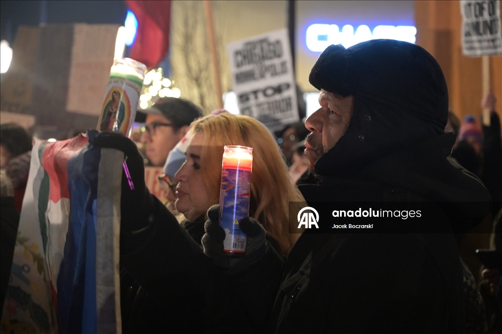 ICE polisi tarafından öldürülen ABD vatandaşı için Chicago’da anma etkinliği düzenlendi