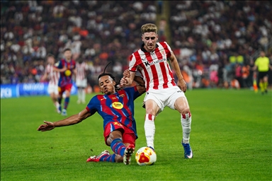 «Барселона» со счетом 5:0 разгромила «Атлетик» в полуфинале Суперкубка Испании