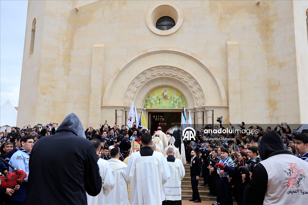 Ürdün'de Katolik Hristiyanlar hac ibadetlerini gerçekleştiriyor