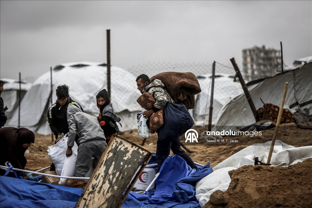 Израиль продолжил воздушные и артиллерийские обстрелы сектора Газа