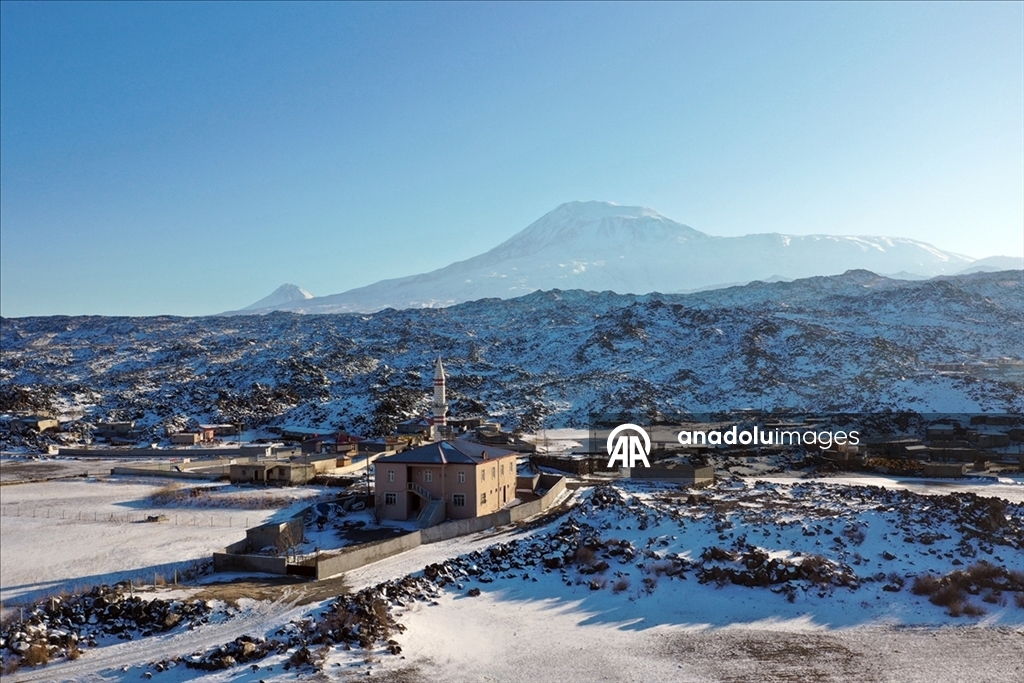 В многих регионах Турции наблюдается снег и холодная погода 4