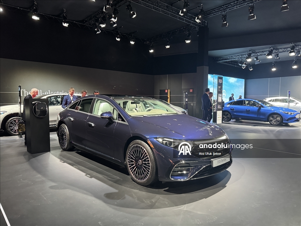 Brüksel Otomobil Fuarı 102. yılında kapılarını açtı