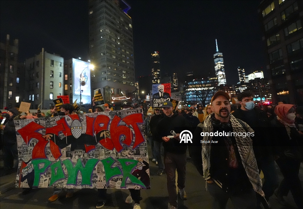 В Нью-Йорке прошла акция протеста против операции ICE в Миннеаполисе