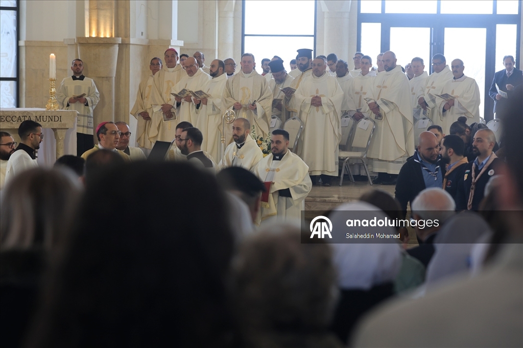 Ürdün'de Katolik Hristiyanlar hac ibadetlerini gerçekleştiriyor