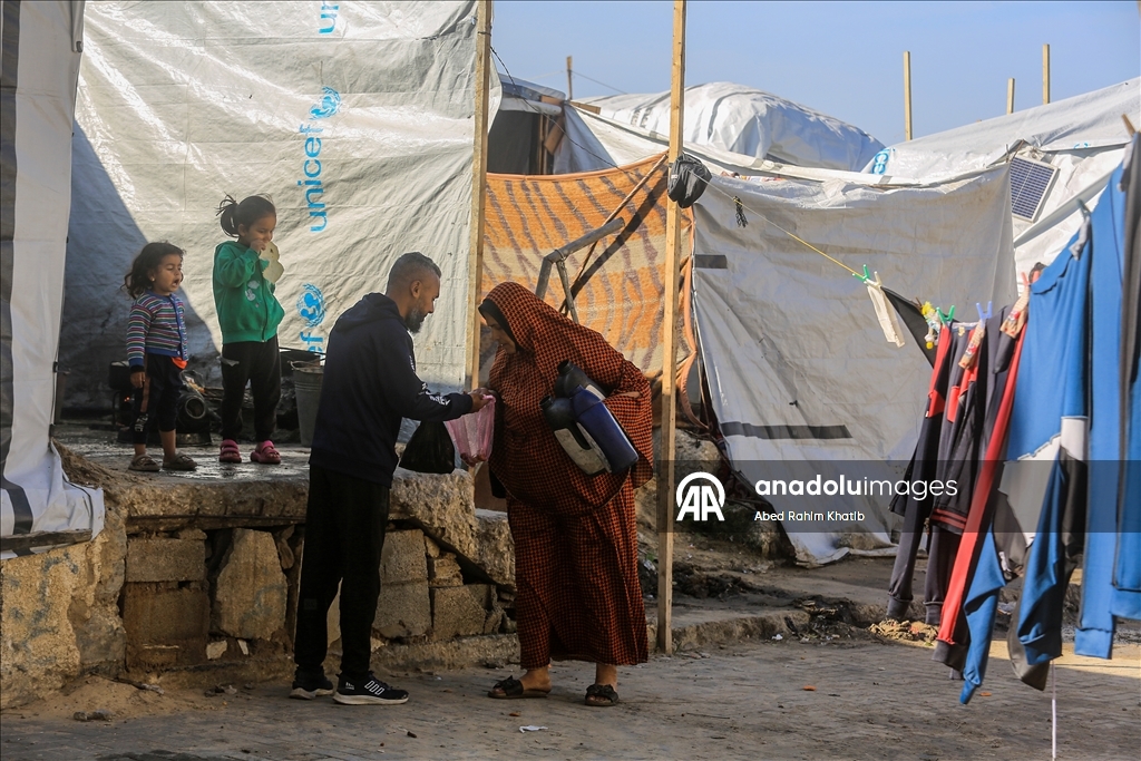Han Yunus'ta yıkımın gölgesinde günlük yaşam