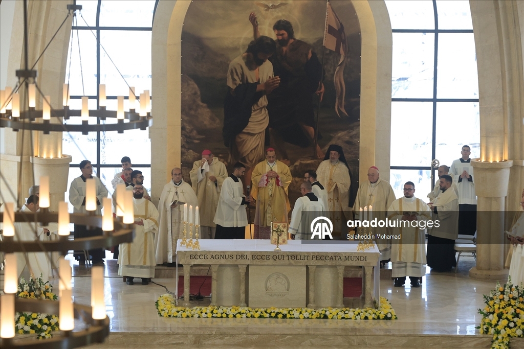 Ürdün'de Katolik Hristiyanlar hac ibadetlerini gerçekleştiriyor