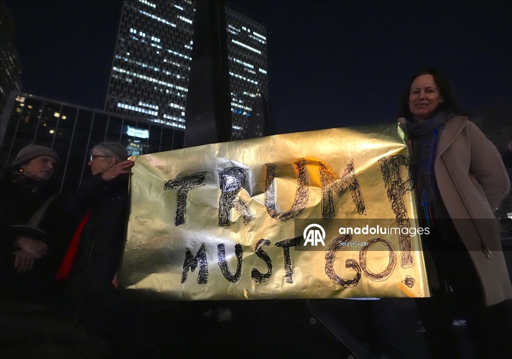 В Нью-Йорке прошла акция протеста против операции ICE в Миннеаполисе