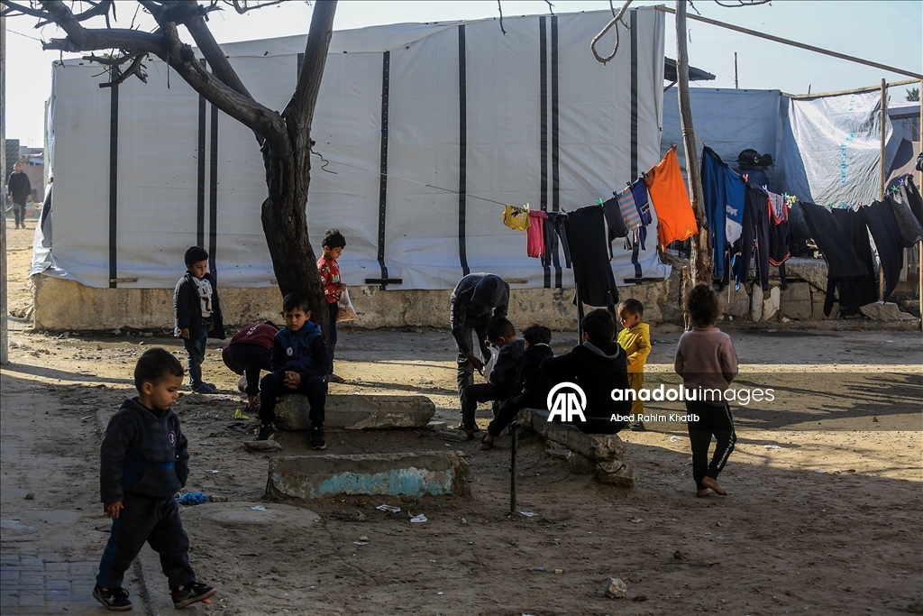 Han Yunus'ta yıkımın gölgesinde günlük yaşam