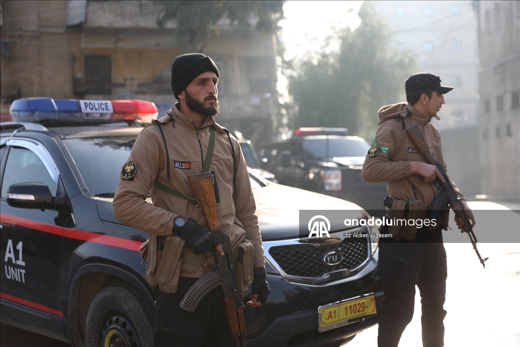Сирийская армия продолжает операцию против PKK/YPG в Алеппо