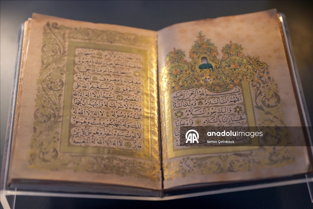 Mevlana Müzesi'nin koleksiyonuna Mevlevi dervişlerinin kullandığı 171 yeni parça eklendi