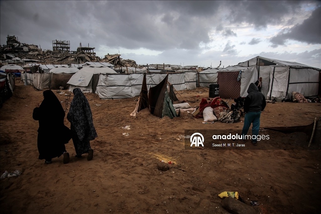 Израиль продолжил воздушные и артиллерийские обстрелы сектора Газа