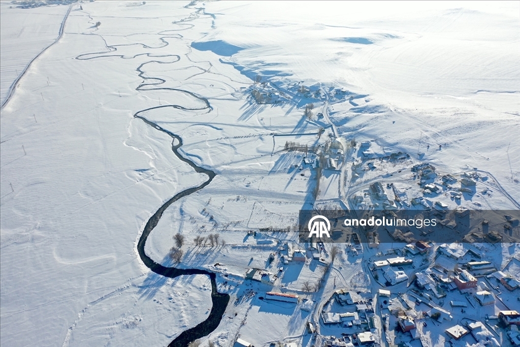 В многих регионах Турции наблюдается снег и холодная погода 6